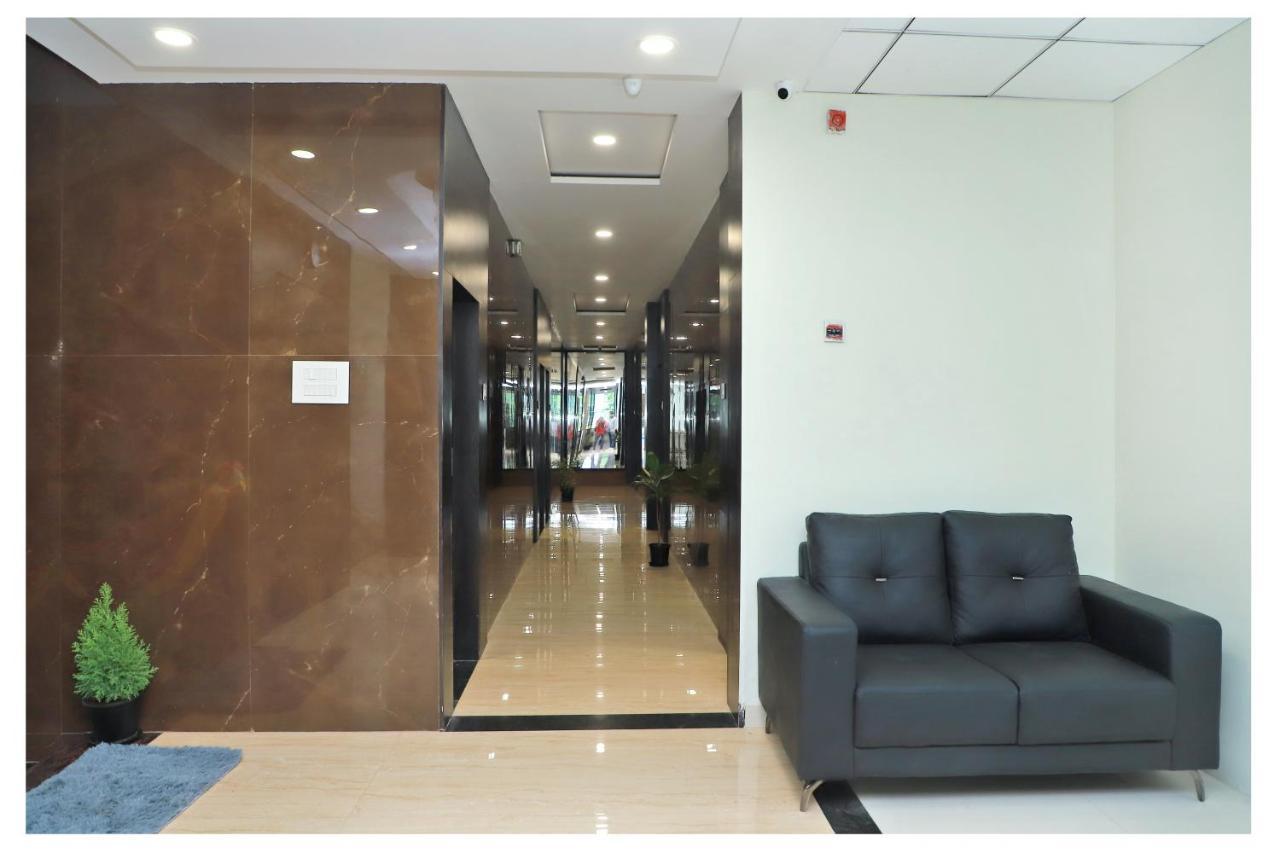 Hotel Opal Plaza Executive Waluj Buzurg Zewnętrze zdjęcie