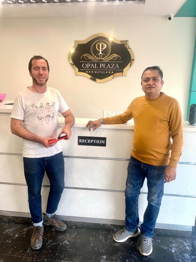 Hotel Opal Plaza Executive Waluj Buzurg Zewnętrze zdjęcie