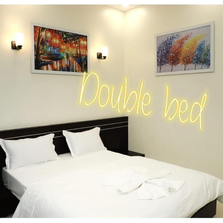 Hotel Opal Plaza Executive Waluj Buzurg Zewnętrze zdjęcie
