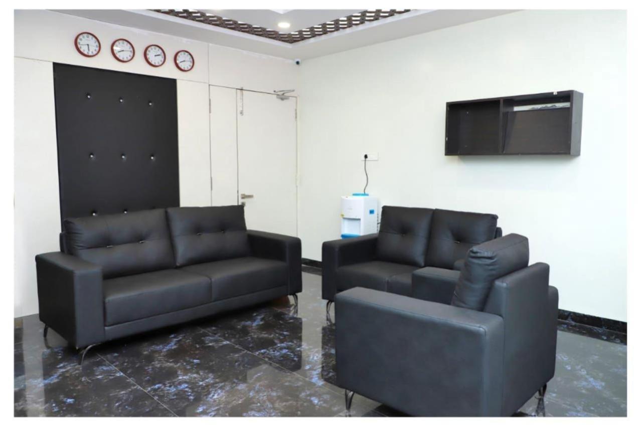 Hotel Opal Plaza Executive Waluj Buzurg Zewnętrze zdjęcie