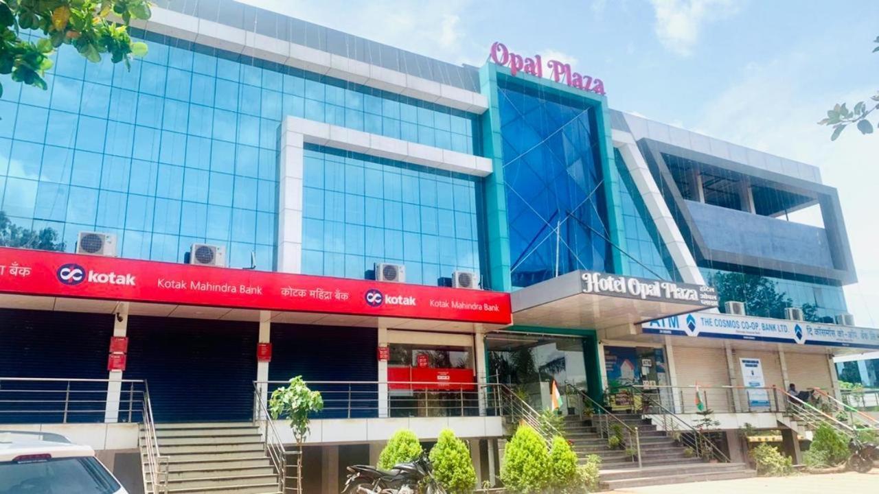 Hotel Opal Plaza Executive Waluj Buzurg Zewnętrze zdjęcie